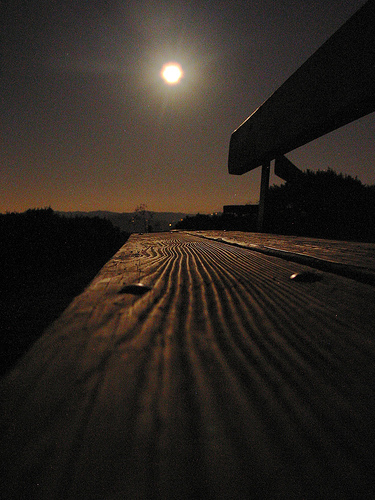 moon1.jpg